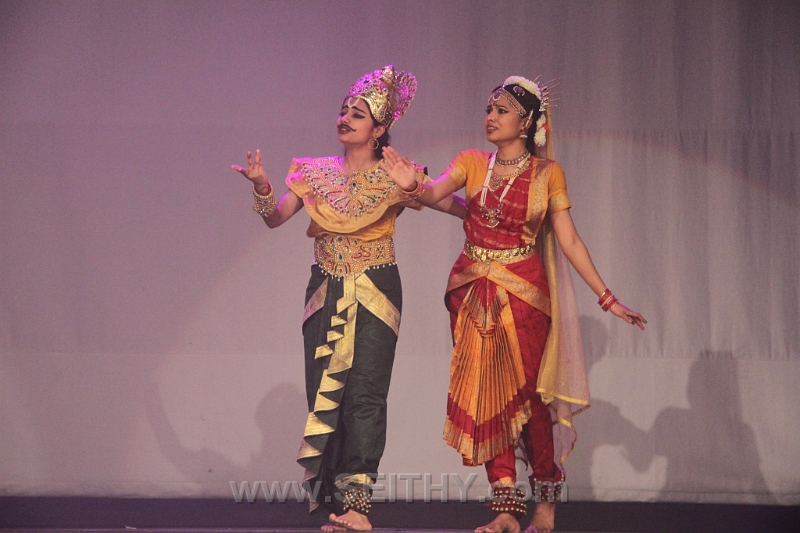 LORDKRISHNA-TORONTO300313SEITHY (96)